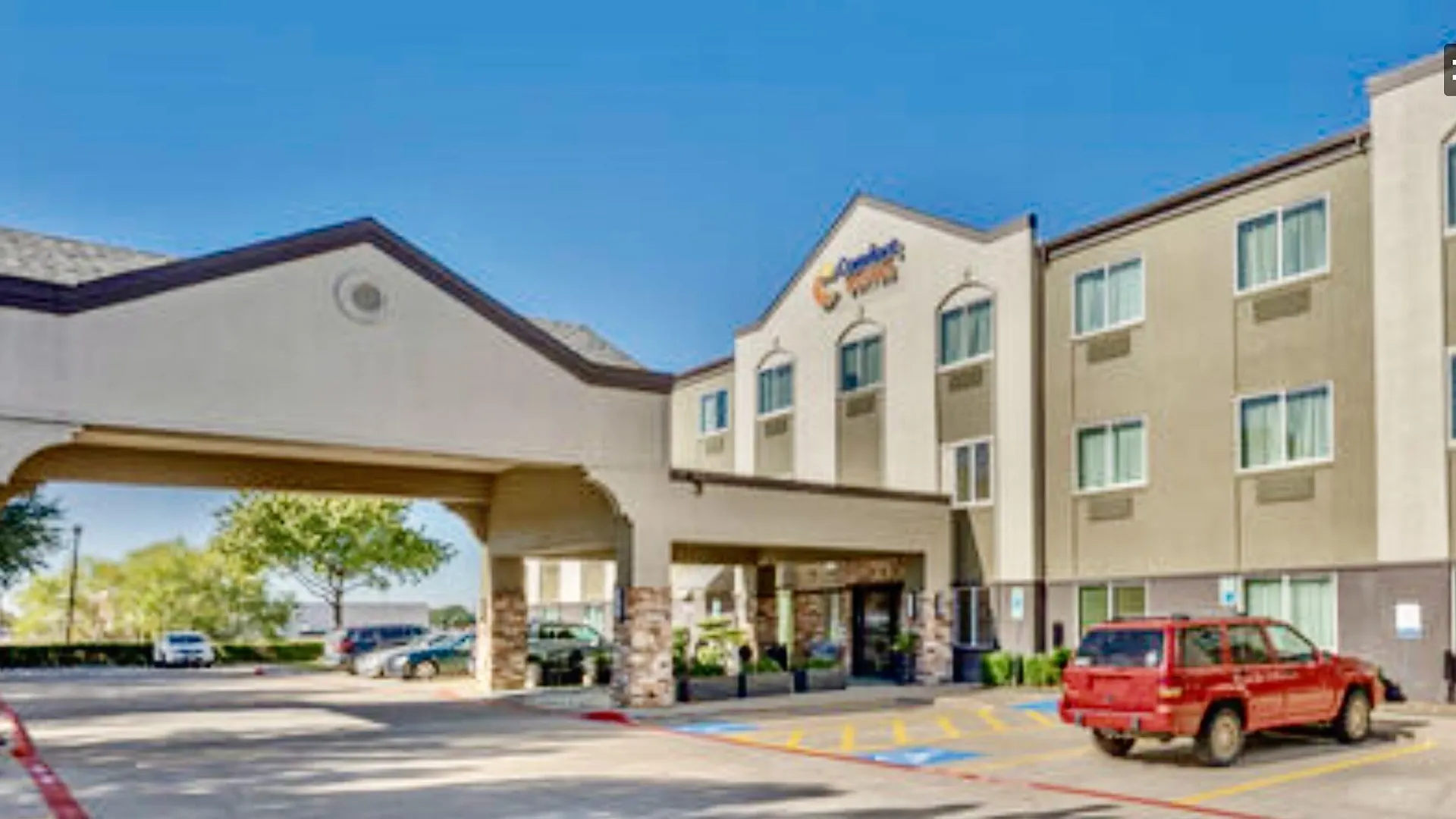 Where to Stay Near Stewart Creek Park: 4 Hotels in The Colony