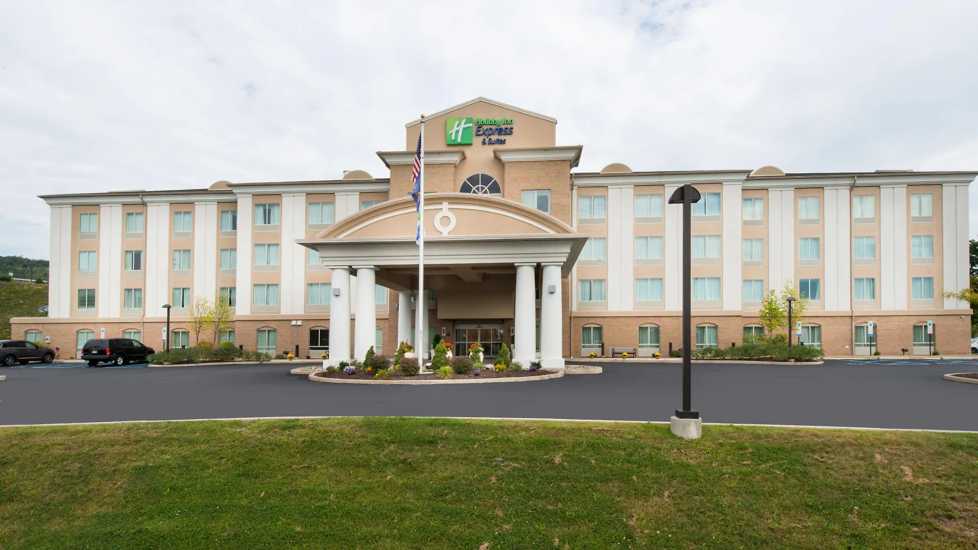 7 Hotels in The Poconos That Deliver on Every Stay